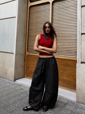 Barrel Pantalon Bershka en noir