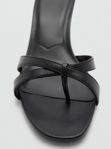 MANGO Teenslipper 'PLANE' in Zwart