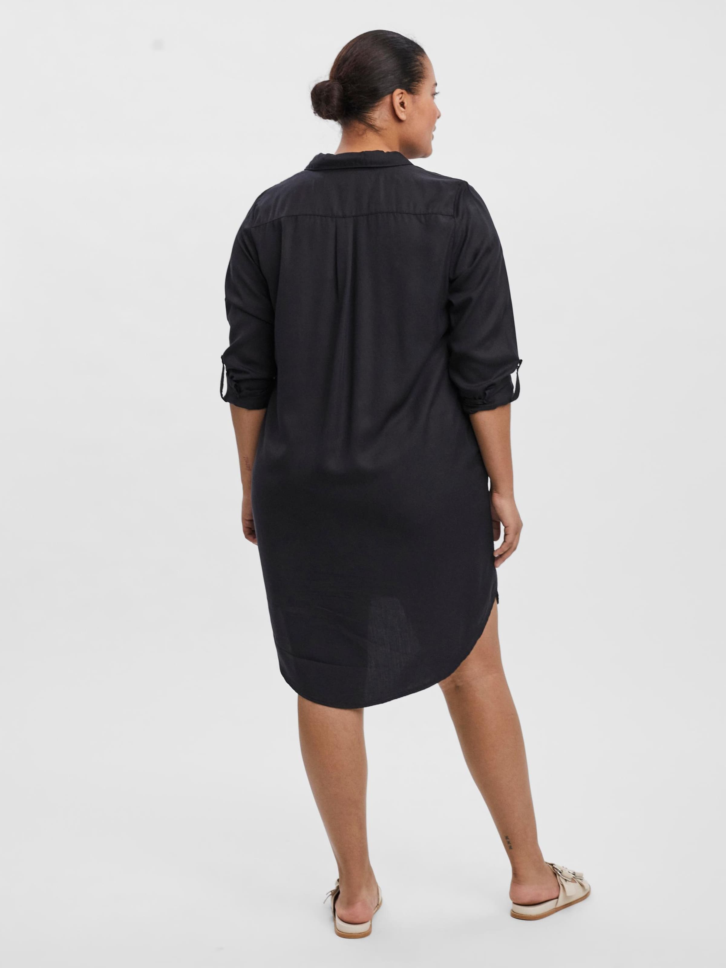 Vêtements Robe-chemise Silla Vero Moda Curve en Noir 