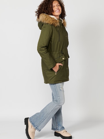 Parka di mezza stagione di KOROSHI in verde