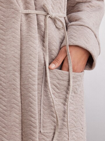 INTIMISSIMI Morgenmantel 'CHEVRON ' in Beige