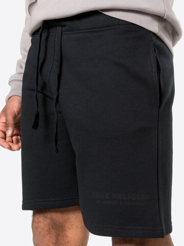 True Religion Regular Shorts 'SHADOW' in Schwarz