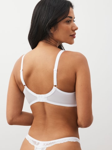 Next T-shirt Bra in Beige