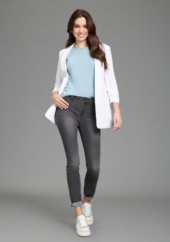 LAURA SCOTT Blazer in White