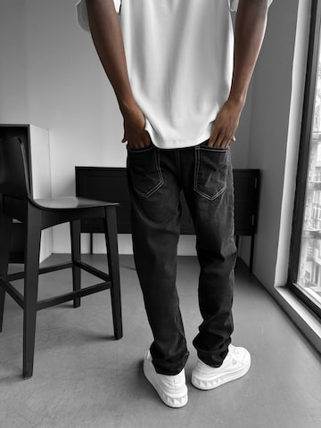 Kleidermafia Regular Jeans 'Regular Fit Washed Jeans' in Schwarz