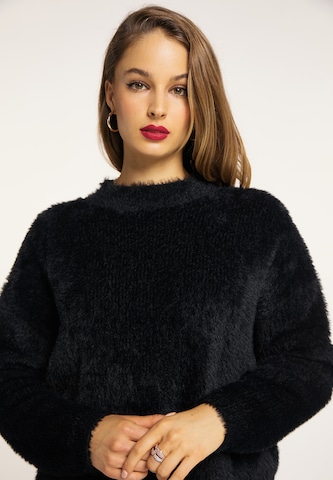 faina Sweater in Black