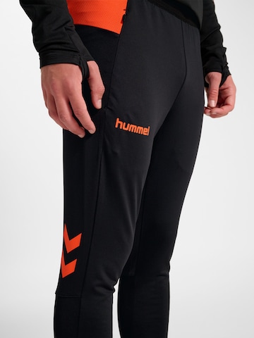 Hummel Skinny Sporthose 'Blaze Pro' in Schwarz