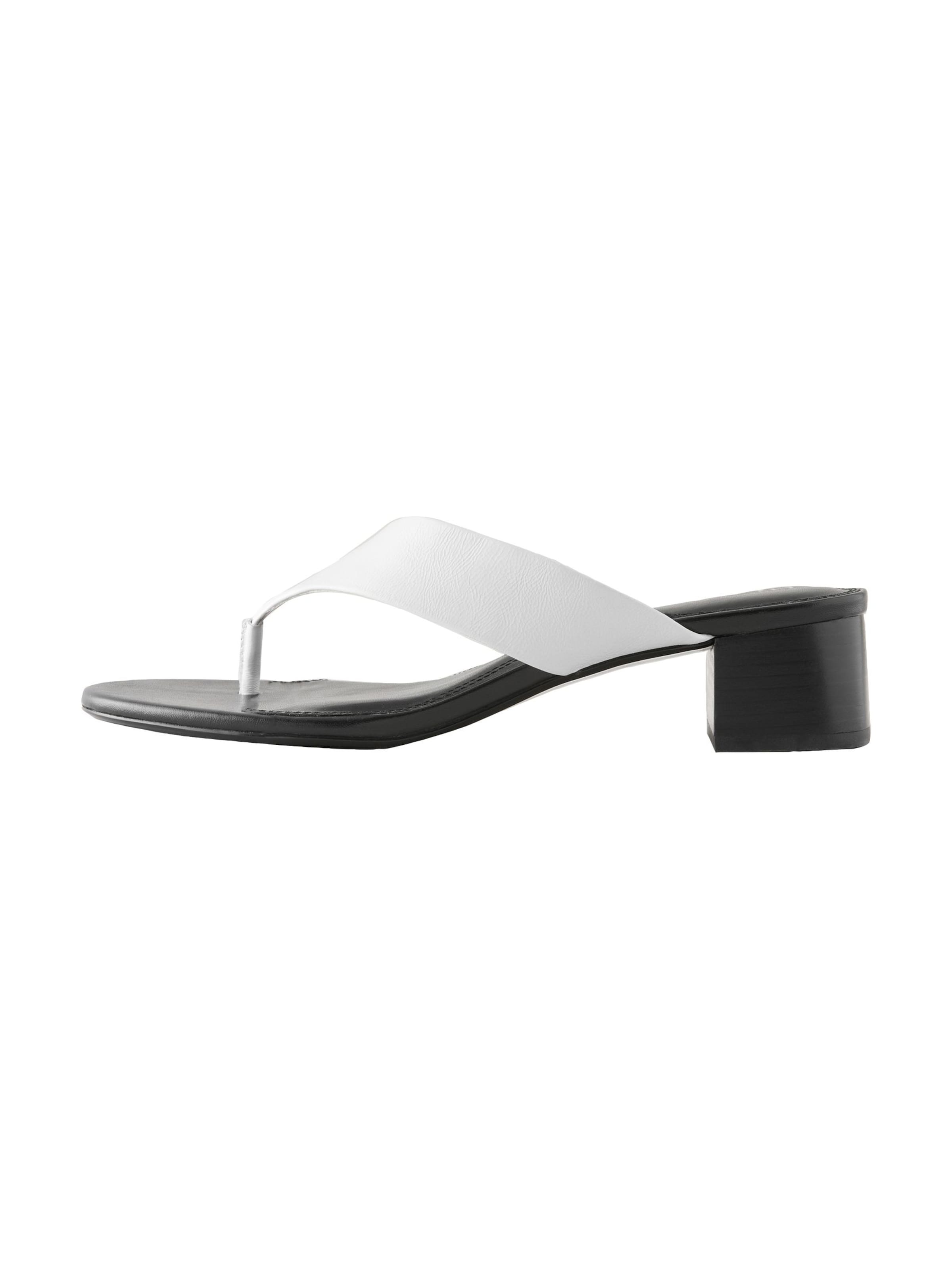 Next - Sandalias de dedo 'Forever Comfort' en blanco: frente