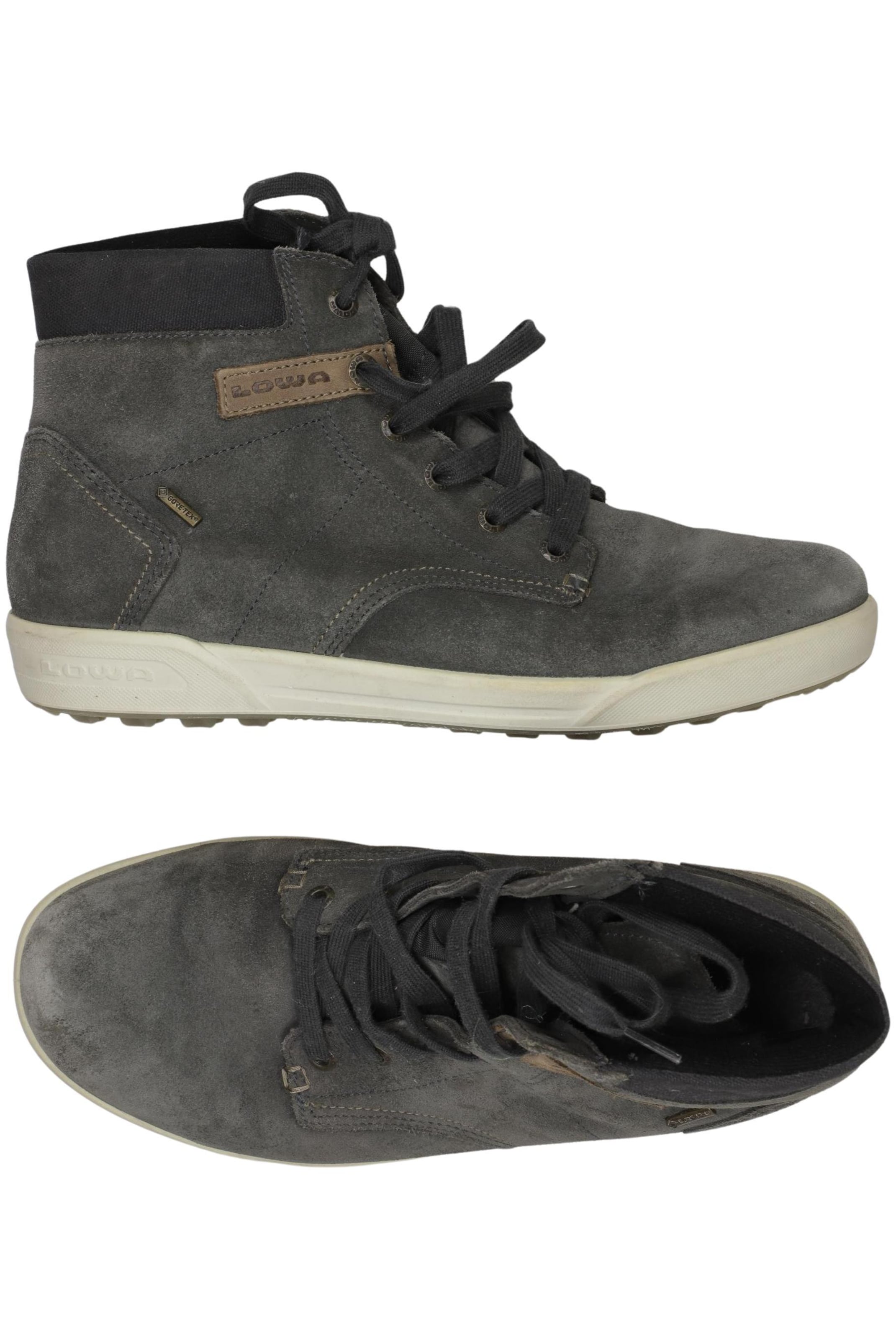 LOWA Anke & Mid-Calf Boots in 42 in Grey: front