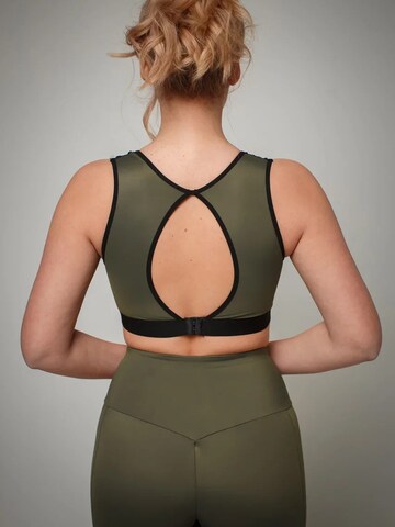 MILENKA High neck Bra in Green