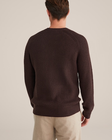 WE Fashion Sweater in Brown