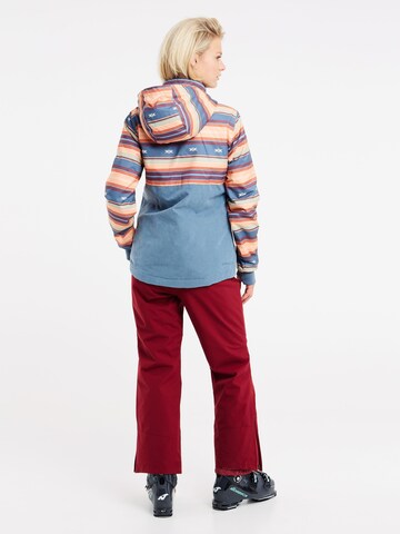 PROTEST Regular Sportbroek 'CINNAMON' in Roze
