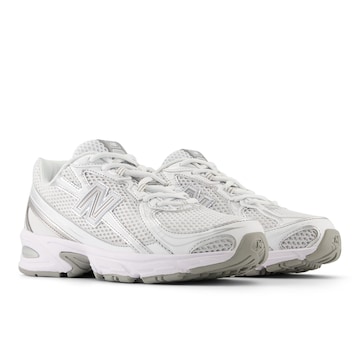 new balance Platform trainers '740' in White