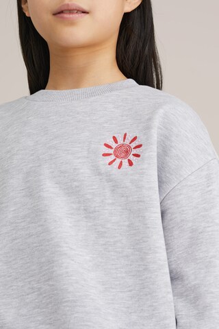 WE Fashion Sweatshirt in Grey