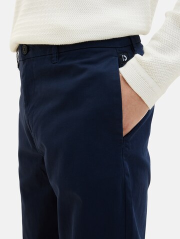 TOM TAILOR DENIM - Loosefit Pantalón chino en azul