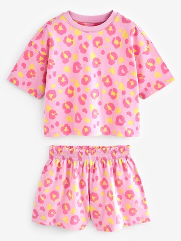 Pijamale de la Next pe galben
