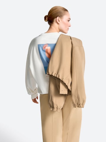 Rich & Royal - Sweatshirt em branco