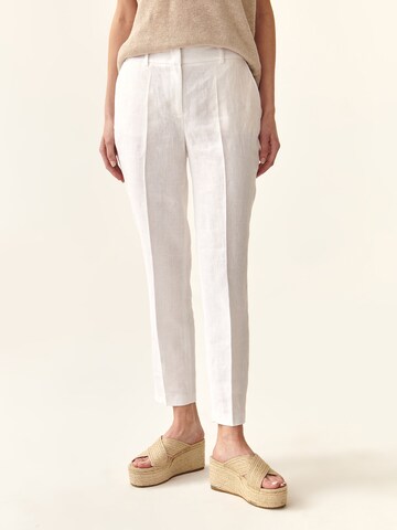 TATUUM Regular Панталон с ръб 'Milo' в бяло