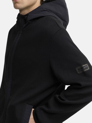 Barbour International - Jersey 'BARBOUR INTERNATIONAL INLINE KNIT HOODIE Maglieria' en negro