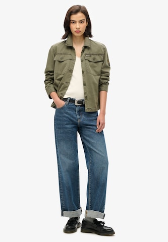 T-shirt 'ESSENTIAL' Superdry en blanc