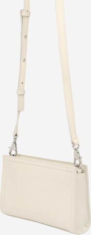 Calvin Klein Crossbody Bag in Beige: front