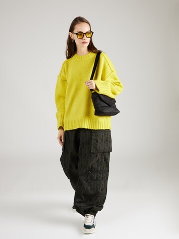 Pullover di TOPSHOP in giallo