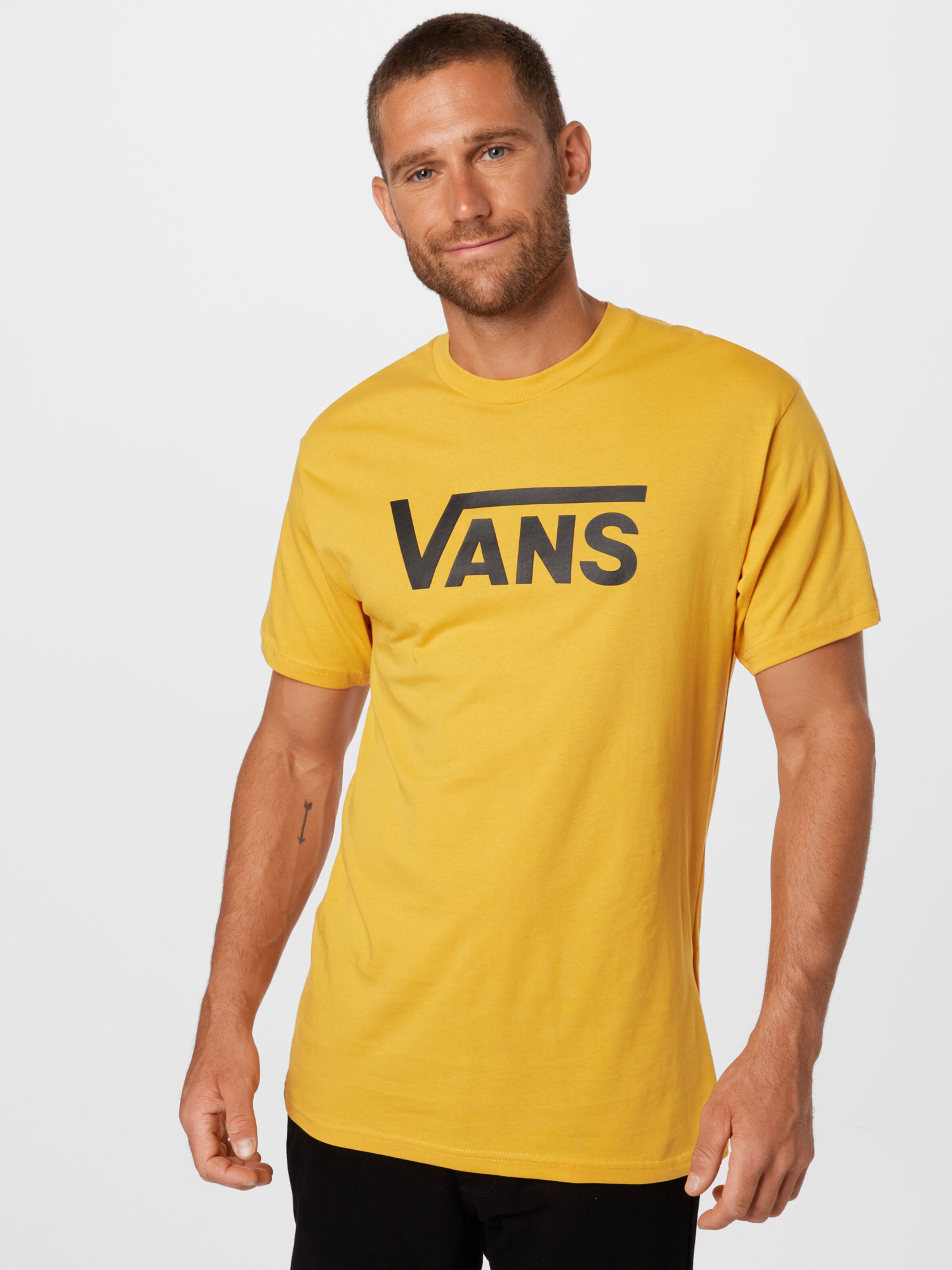 vans yellow top