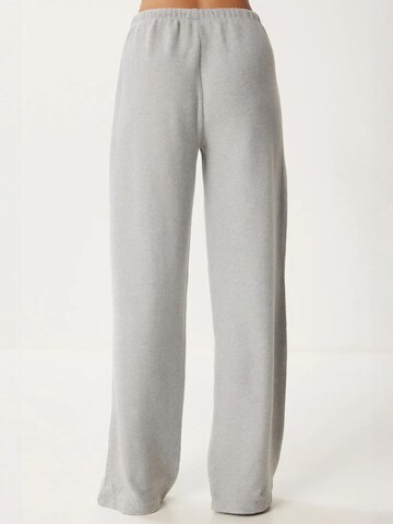 Happiness İstanbul Loose fit Trousers in Grey