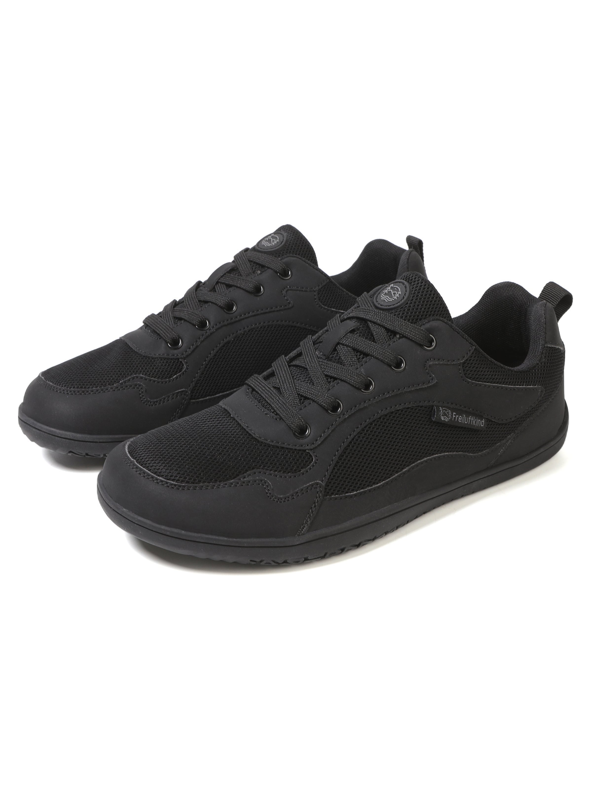 Freiluftkind Athletic Lace-Up Shoes 'Everest' in Black: front