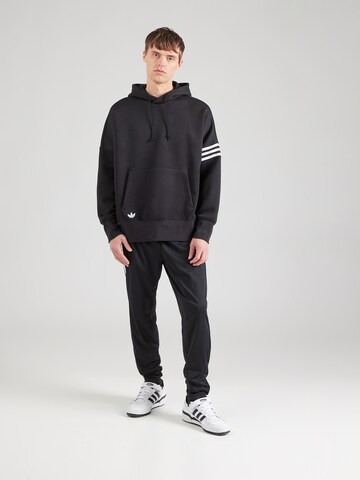Felpa 'Neuclassics' di ADIDAS ORIGINALS in nero