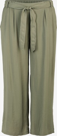Betty Barclay Pleat-Front Pants in Green: front