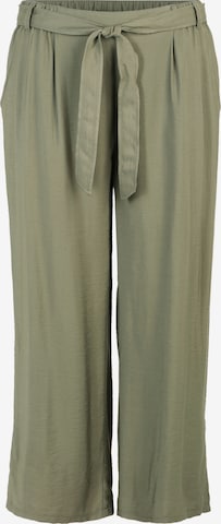 Betty Barclay Regular Pleat-Front Pants in Green: front