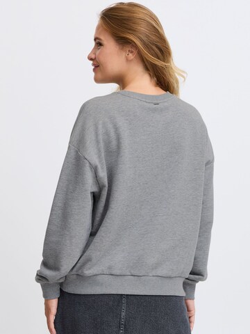 PULZ Jeans - Sudadera 'TABITA' en gris