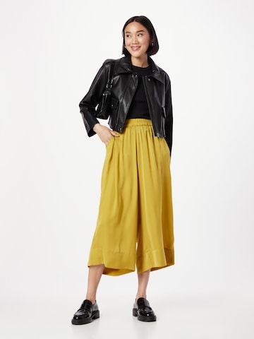 Wide Leg Pantalon 'Mingai' SECOND FEMALE en jaune