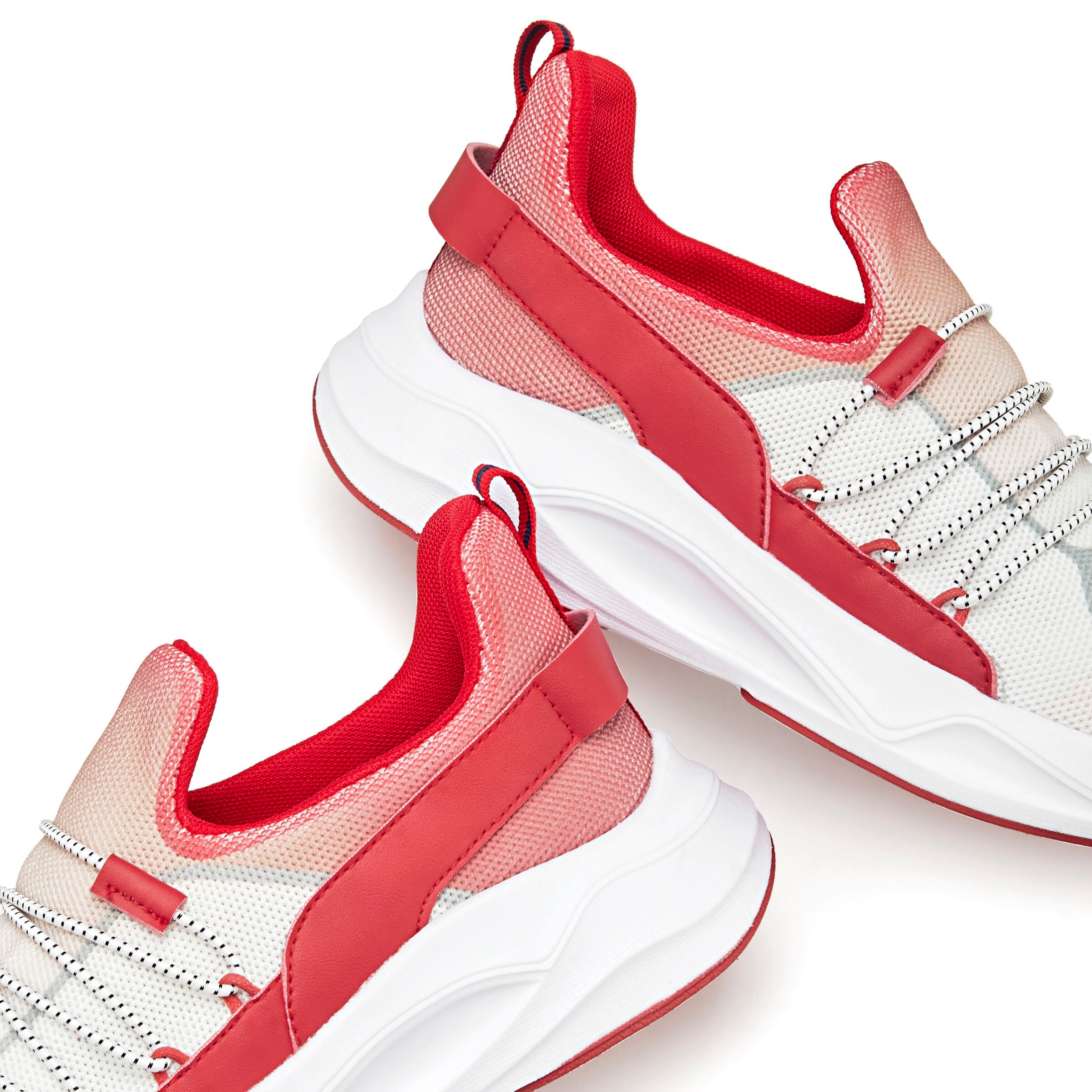 JOHN DEVIN Slip On in Weiß