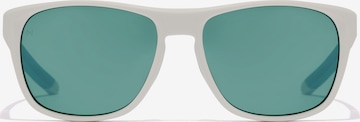 HAWKERS Γυαλιά ηλίου 'Grip' σε λευκό: μπροστά