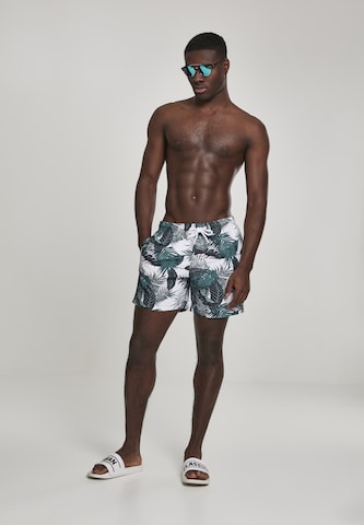 Shorts de bain Urban Classics en vert