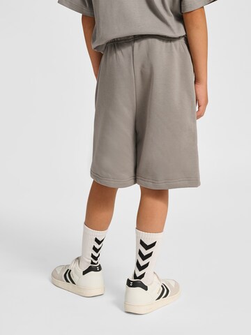 Hummel Loosefit Bukser i grå