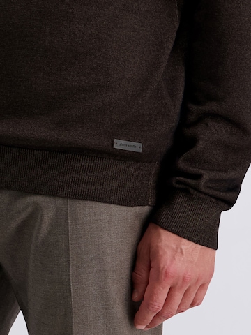 PIERRE CARDIN Sweater in Brown