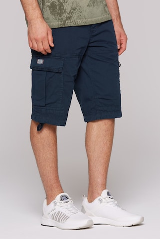 CAMP DAVID Regular Cargo Pants in Blue: front