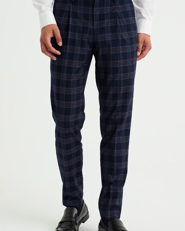 WE Fashion - Slimfit Pantalón de pinzas en azul: frente