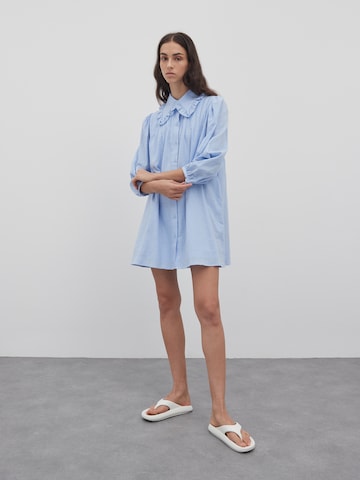 EDITED Shirt Dress 'Debbie' in Blue