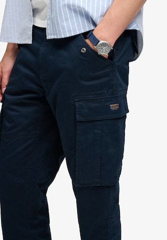 Coupe slim Pantalon cargo Superdry & Co en bleu