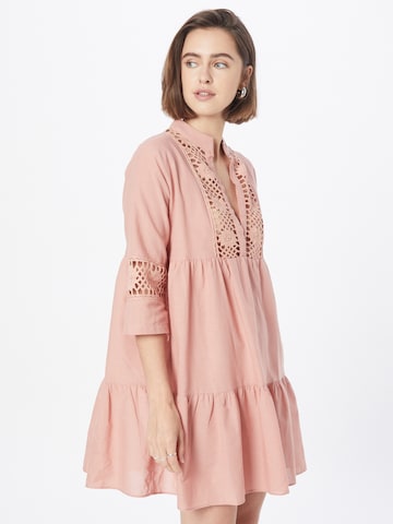 Rochie de vară de la Trendyol pe roz: față