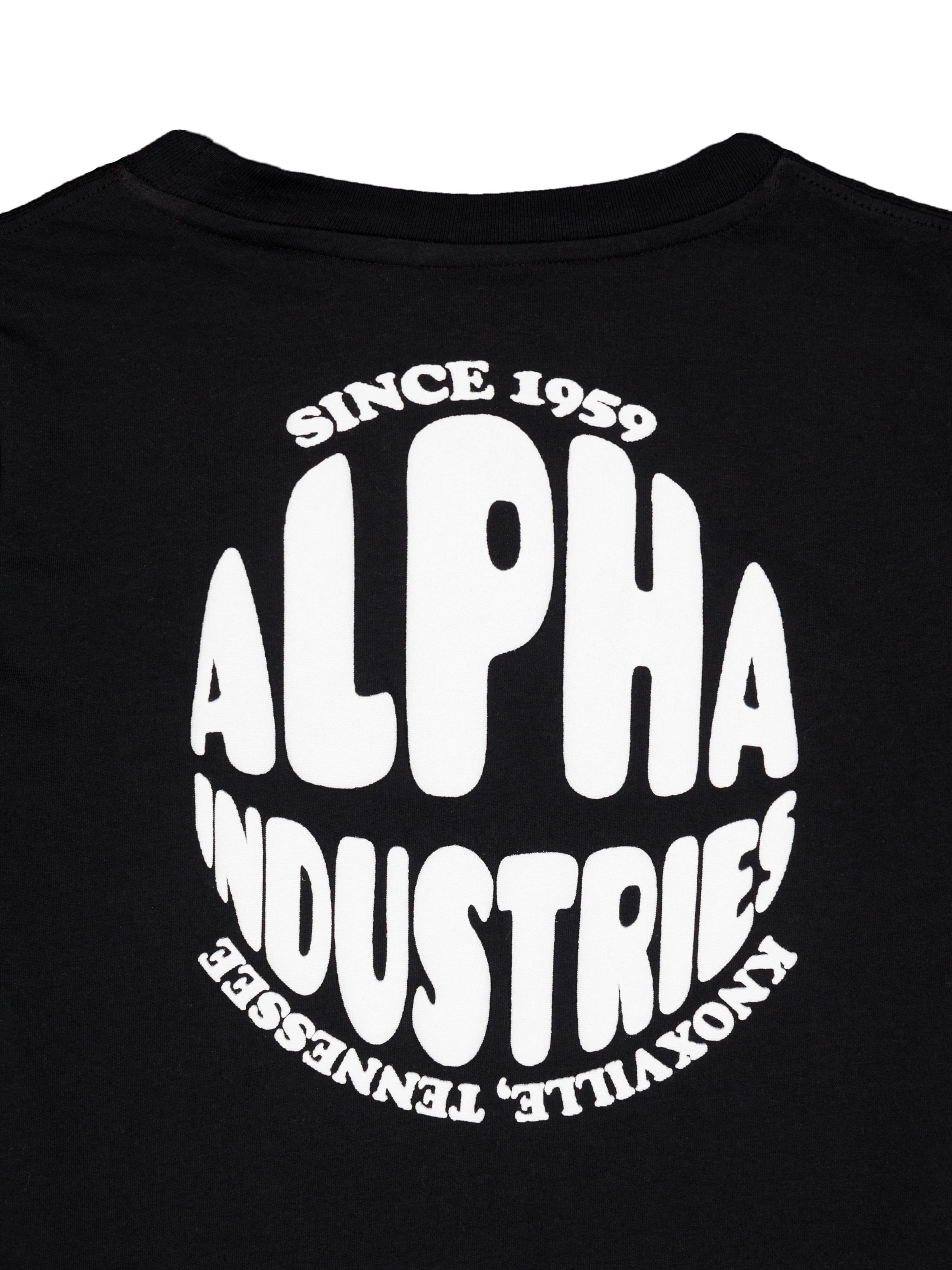 ALPHA INDUSTRIES Μπλουζάκι σε μαύρο