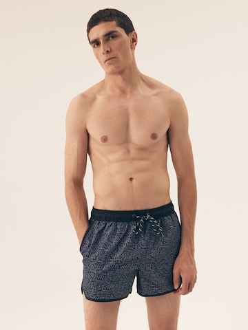 Henderson Badeshorts 'Raw'‌‌‌‌‌‌‌‌‌ in Blau