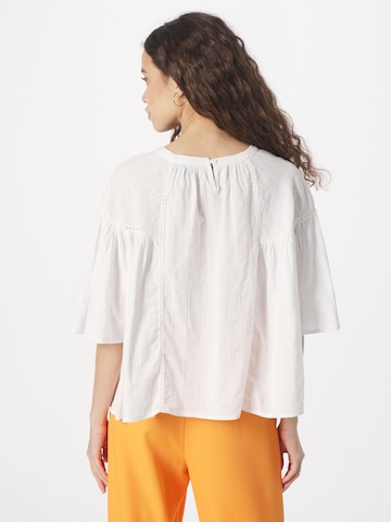 Line of Oslo Blouse 'Emma' in Wit