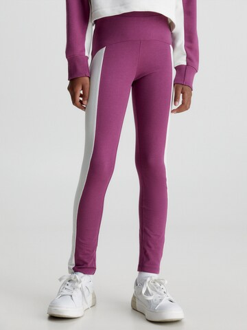 Coupe slim Pantalon Calvin Klein Jeans en rose : devant