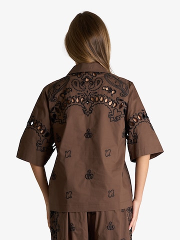 Ottod’Ame Regular fit Button Up Shirt in Brown