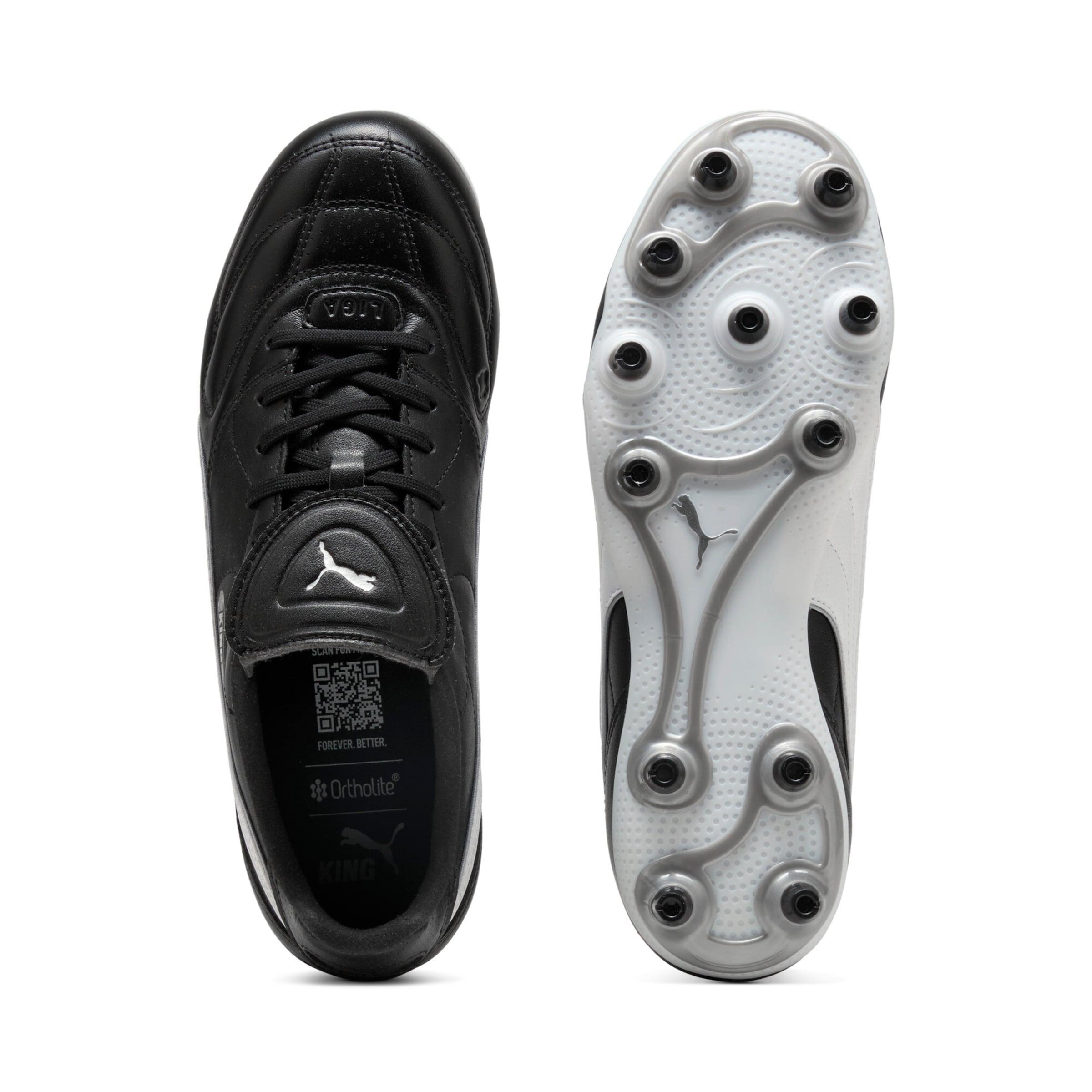 PUMA Soccer shoe in Black